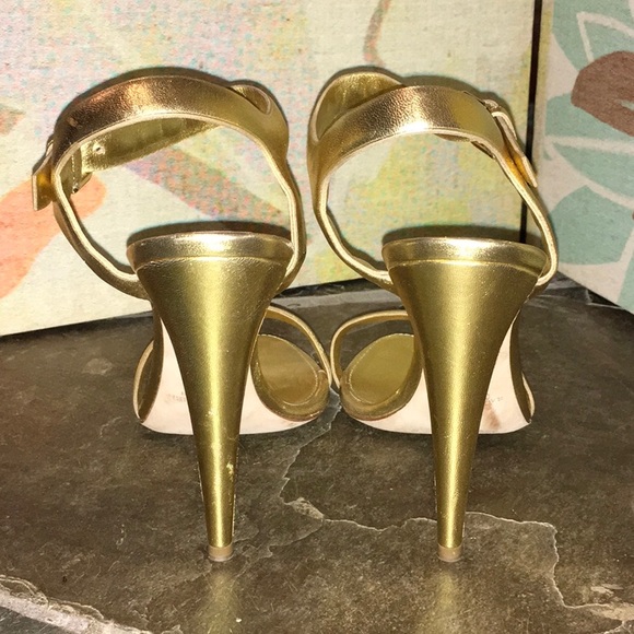 Ralph Lauren Collection Gold Sandals - Picture 3 of 6